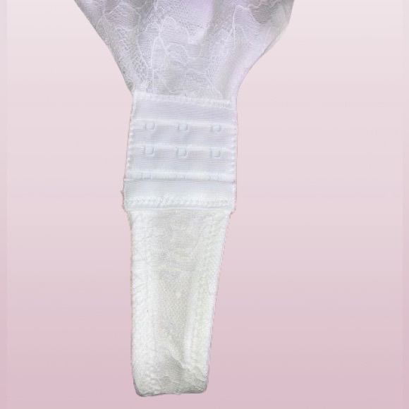 Chic White Lace Shapewear Bodysuit - Picture 5 of 6